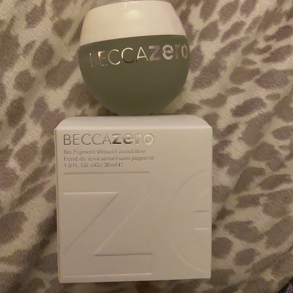 Becca Zero no pigment virtual foundation